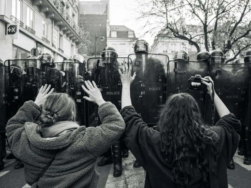 Featured image for article: Citizen journalism has its role in the modern age