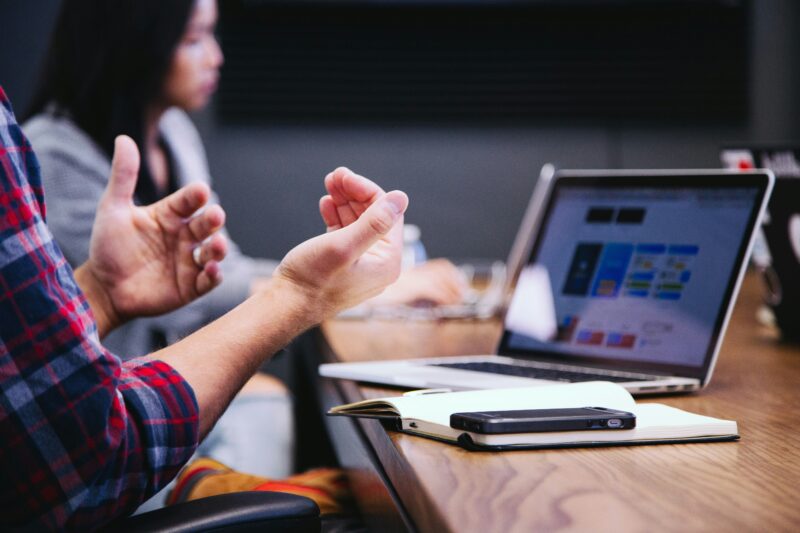 Featured image for article: Making market research stick through knowledge brokering